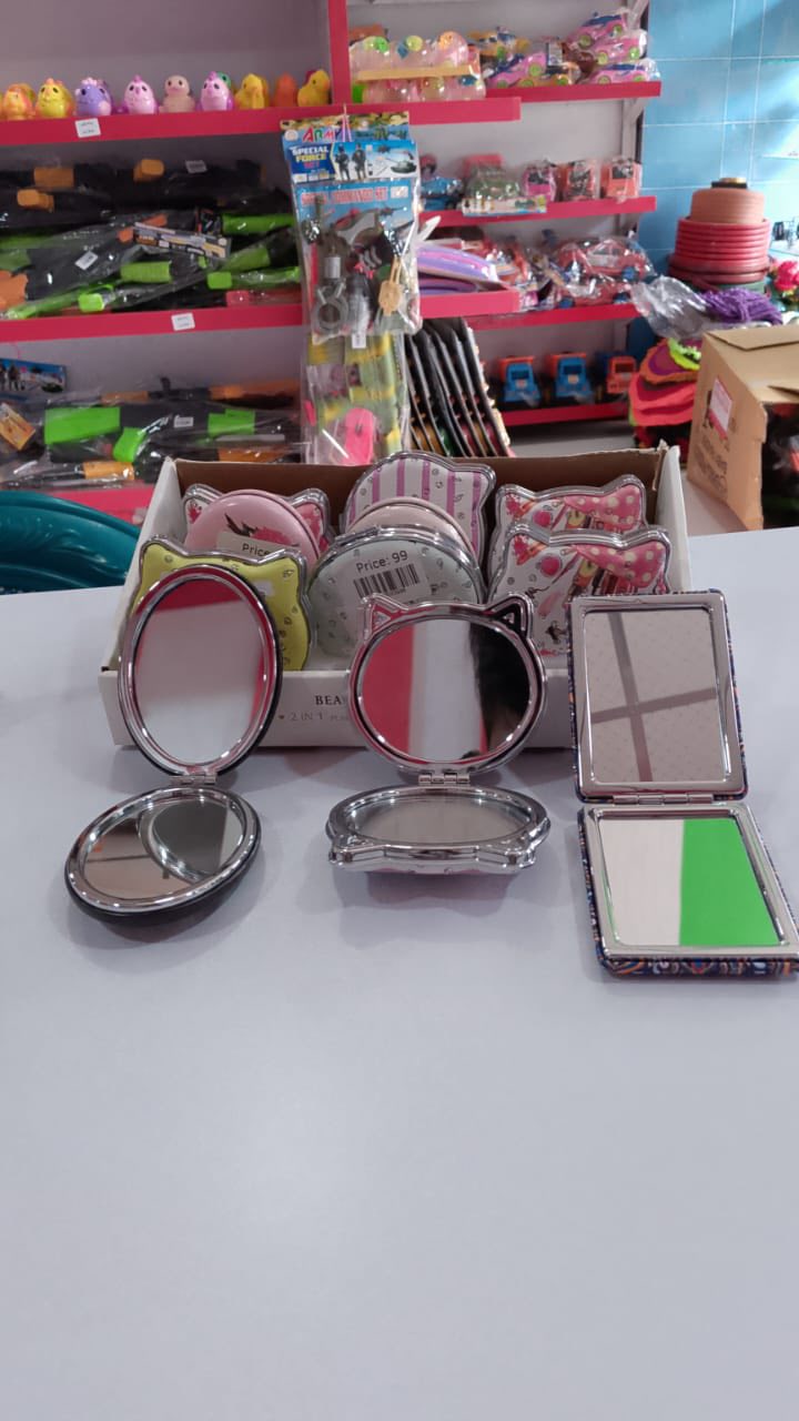 Pocket Beauty Compact Mirrors 